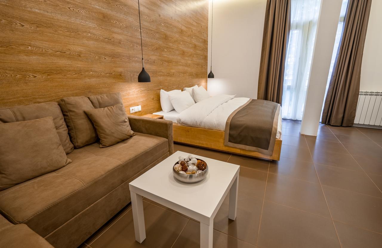 Luxury Apartments On Central Avenue 트빌리시 외부 사진