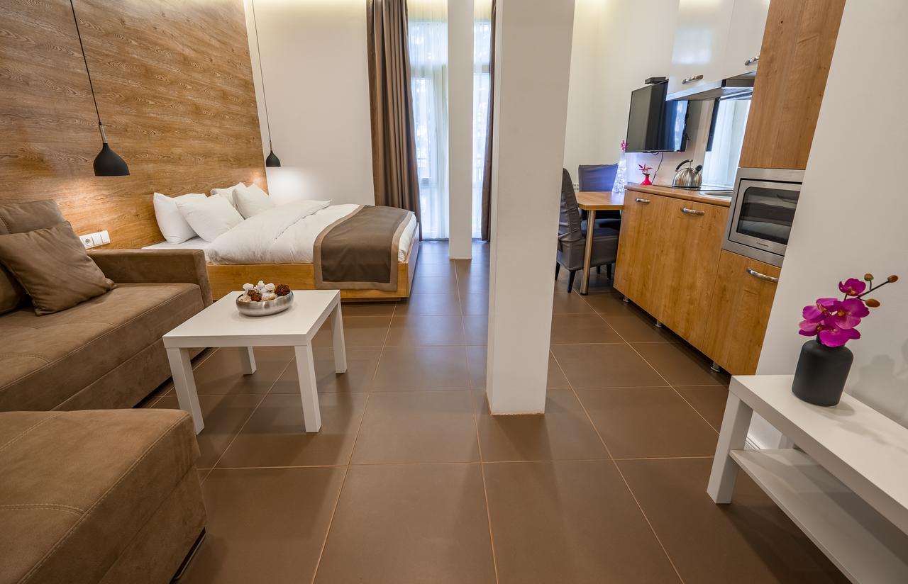 Luxury Apartments On Central Avenue 트빌리시 외부 사진